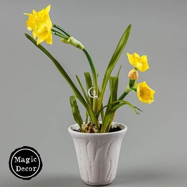Штучний весняний квітка нарцис в горщику 018-055 фото