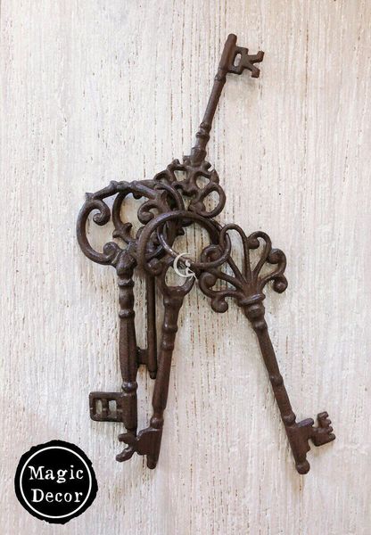 Набір зв'язка старовинних чавунних ключів вінтажний декор 007-044 фото