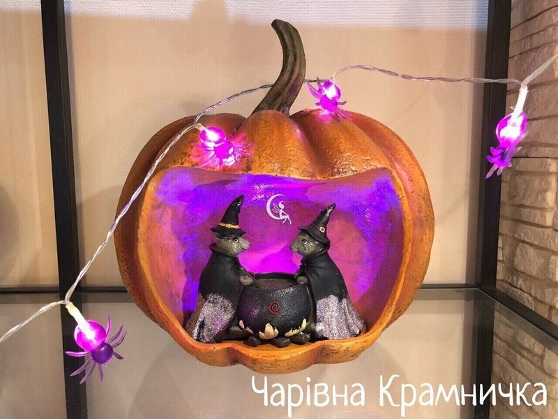 Ексклюзивний декор на Хеллоуїн Мишки відьмочки в Гарбузі Гарбуз Halloween 008-028 фото